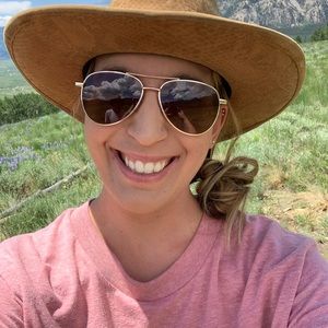 Meet your Posher, Mackenzie